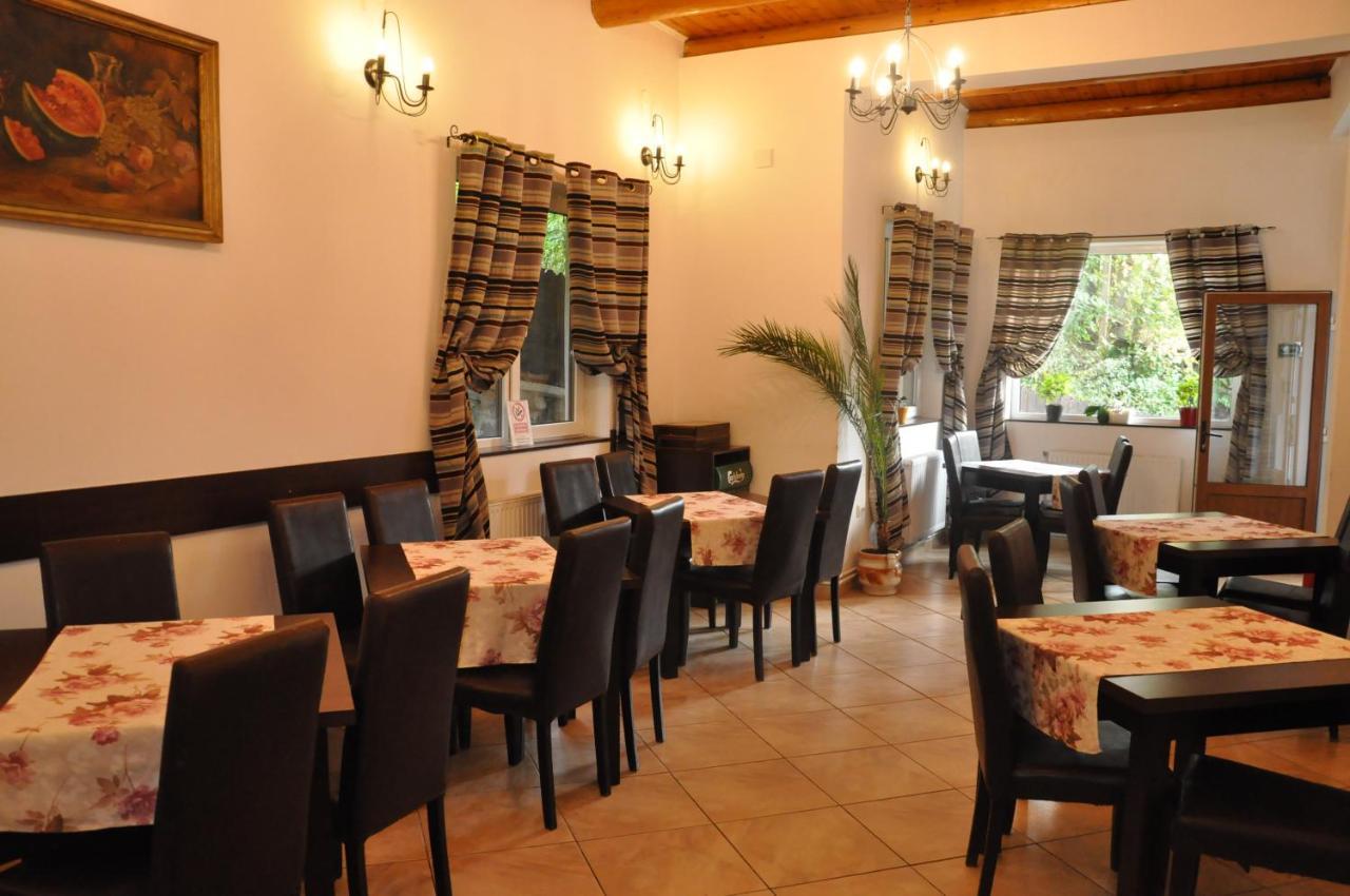 Vila Bradet Busteni Exterior photo